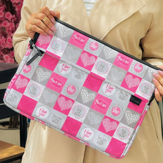Hearts laptop sleeve (15.6 inch)