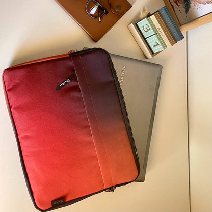 Gradient orange laptop sleeve (15.6 inch)